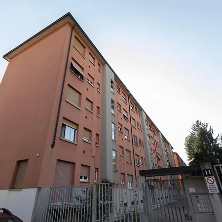 Apartment Splendido Trilocale In Bovisa *