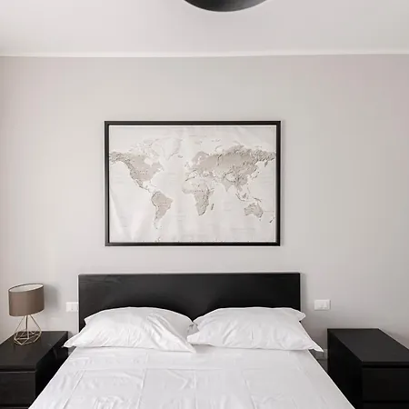 Splendido Trilocale In Bovisa 米兰